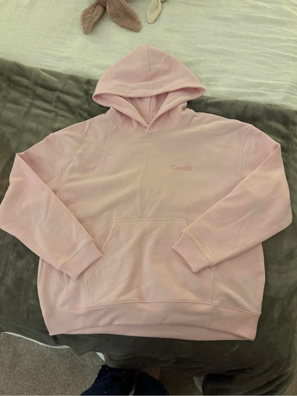 Comfrt Halo Lightweight Crop Hoodie in Powder Pink